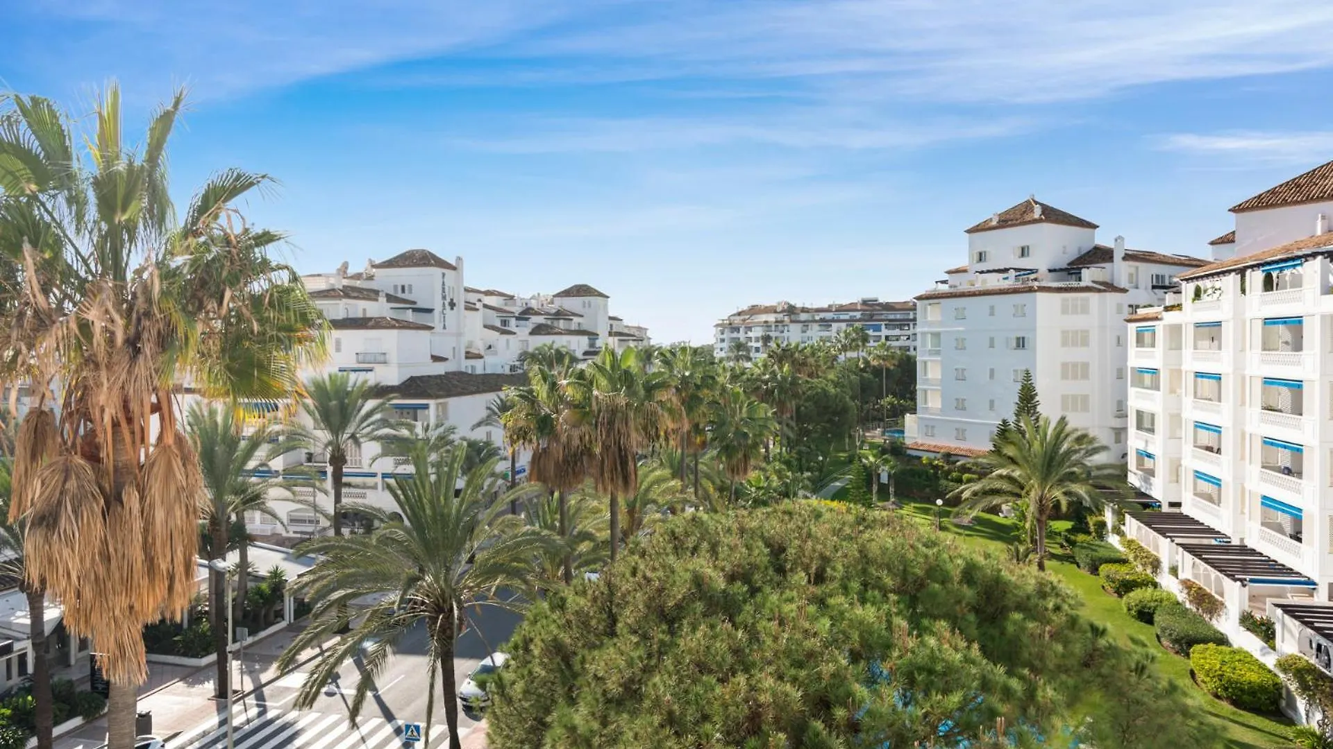 Lägenhet Espacioso Y Encantador Apartamento En Las Gaviotas Marbella