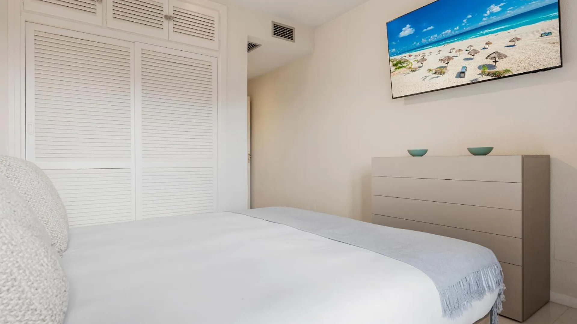 Lägenhet Espacioso Y Encantador Apartamento En Las Gaviotas Marbella
